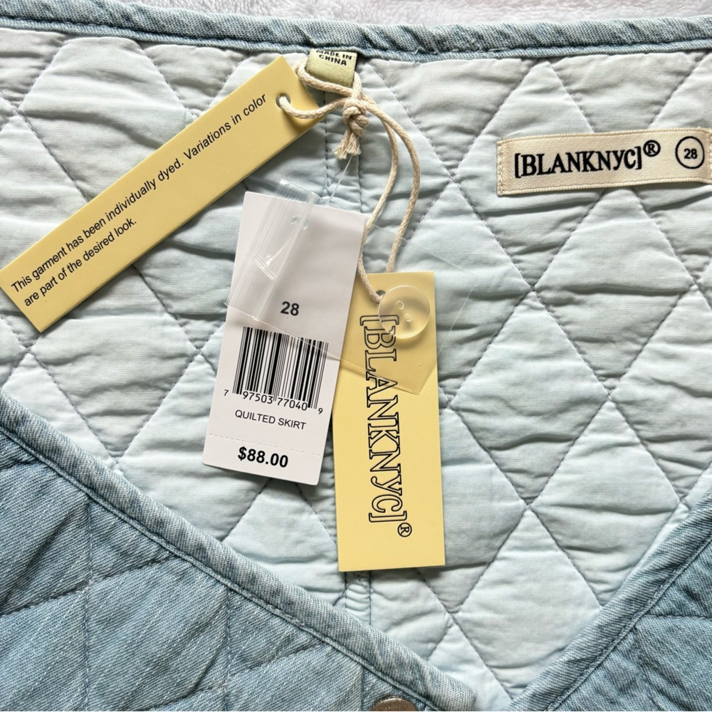 BLANK NYC Skirt Quilted Wrap Denim Blue Mini Skirt—NWT—28 - Picture 5 of 13